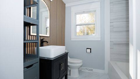 Tiny photo for 1811 E Lincoln Street, Bloomington, IL 61701 (MLS # 12515000)