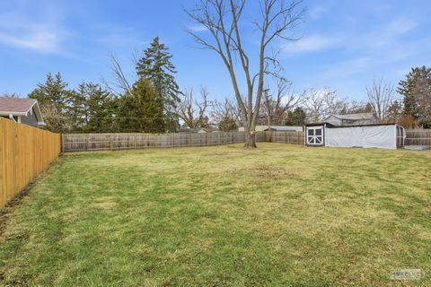 Tiny photo for 925 Lindenwood Drive, Aurora, IL 60506 (MLS # 12566513)