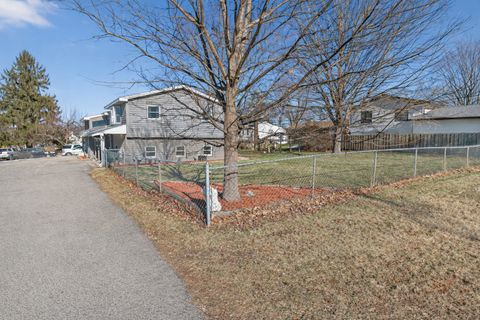 Tiny photo for 6606 Silver Lake Road, Cary, IL 60013 (MLS # 12529186)