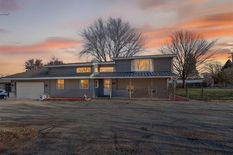 Tiny photo for 6606 Silver Lake Road, Cary, IL 60013 (MLS # 12529186)