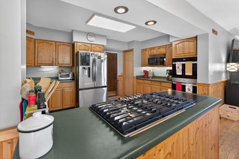 Tiny photo for 6606 Silver Lake Road, Cary, IL 60013 (MLS # 12529186)