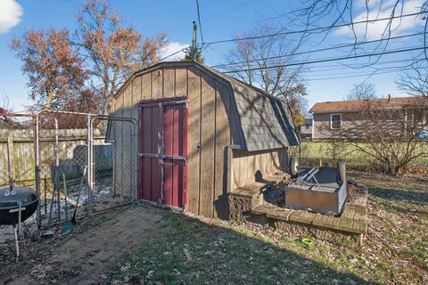 Tiny photo for 6606 Silver Lake Road, Cary, IL 60013 (MLS # 12529186)