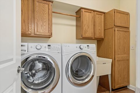 Tiny photo for 711 Foxmoor Lane, Lake Zurich, IL 60047 (MLS # 12604997)