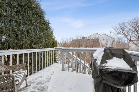 Tiny photo for 711 Foxmoor Lane, Lake Zurich, IL 60047 (MLS # 12604997)