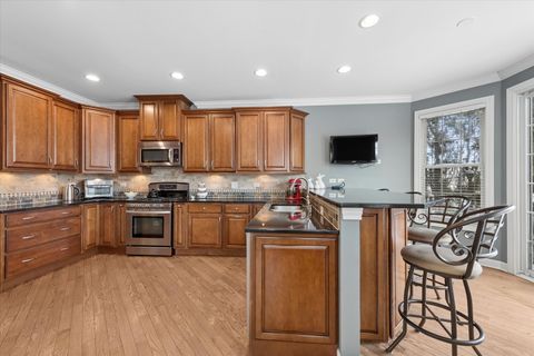 Tiny photo for 711 Foxmoor Lane, Lake Zurich, IL 60047 (MLS # 12604997)