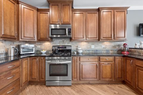 Tiny photo for 711 Foxmoor Lane, Lake Zurich, IL 60047 (MLS # 12604997)