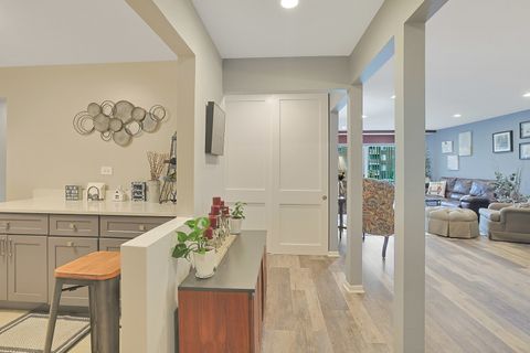Tiny photo for 245 S Park Lane #409, Palatine, IL 60074 (MLS # 12479129)