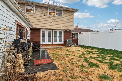 Tiny photo for 4552 W 89th Street, Hometown, IL 60456 (MLS # 12631252)