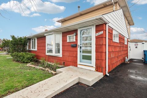 Tiny photo for 4552 W 89th Street, Hometown, IL 60456 (MLS # 12631252)