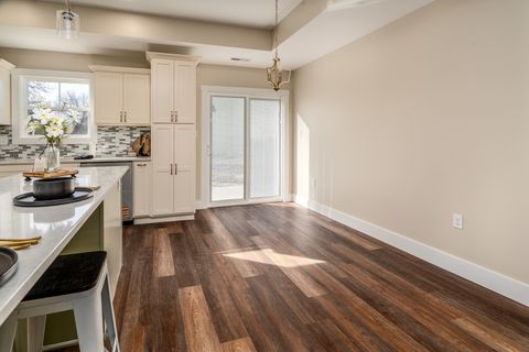 Tiny photo for 1200 S Vicksburg Street, Marion, IL 62959 (MLS # 12565653)