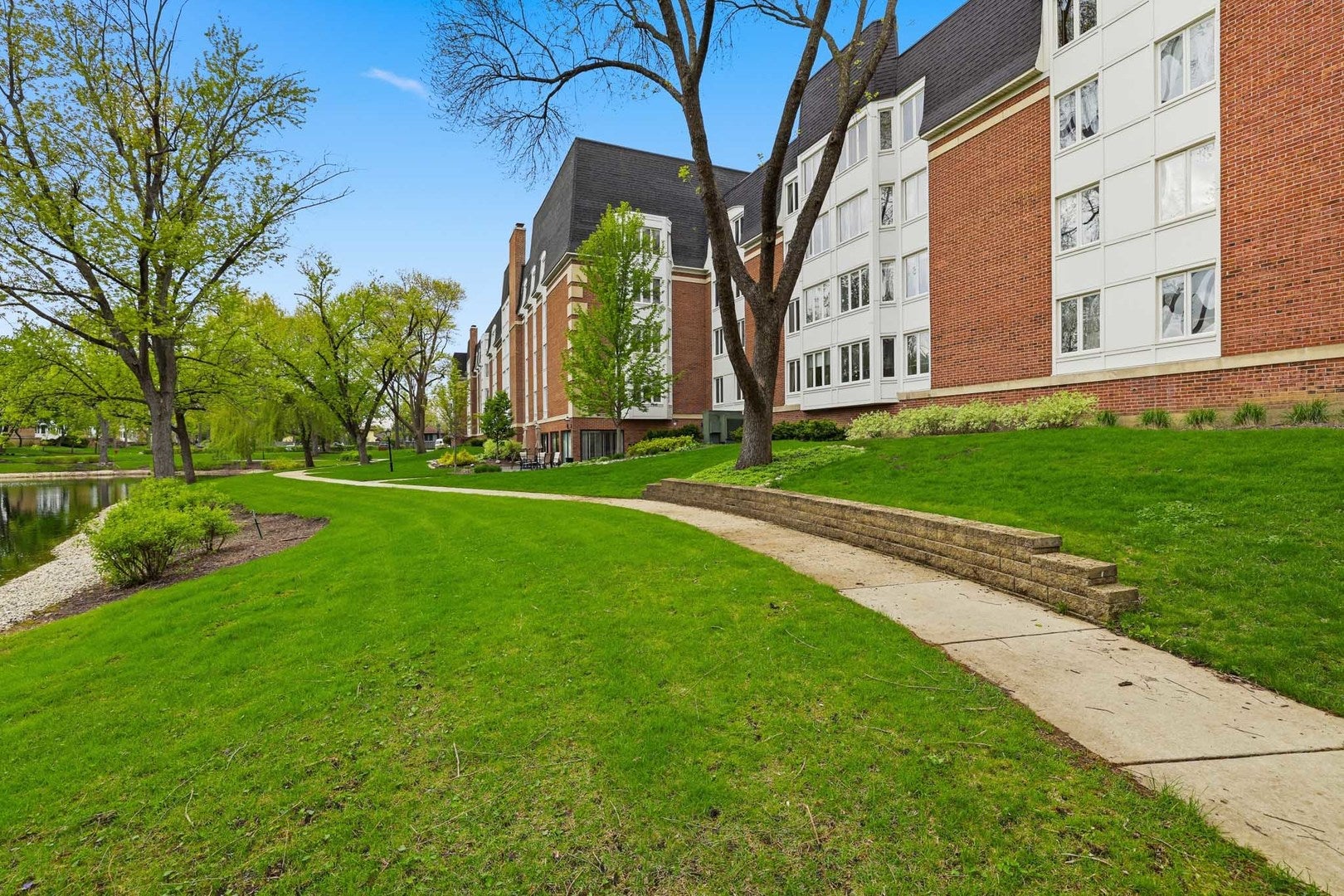 175 Lake Boulevard 302