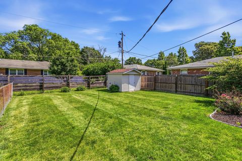 Tiny photo for 1204 Mitchem Drive #B, Urbana, IL 61801 (MLS # 12693532)