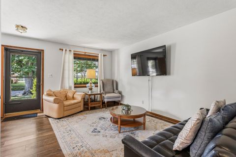 Tiny photo for 1204 Mitchem Drive #B, Urbana, IL 61801 (MLS # 12693532)