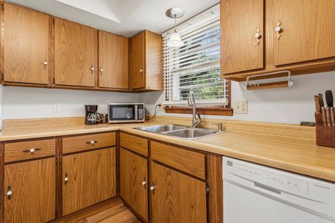 Tiny photo for 1204 Mitchem Drive #B, Urbana, IL 61801 (MLS # 12693532)