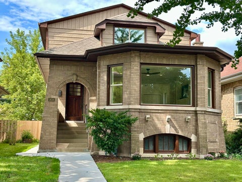 Photo of 2638 N Central Park Avenue, Evanston, IL 60201 (MLS # 12752090)