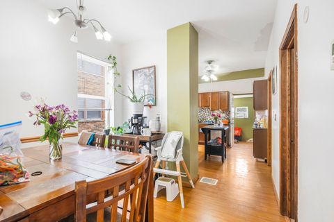 Tiny photo for 4635 Eberly Avenue, Brookfield, IL 60513 (MLS # 12707647)