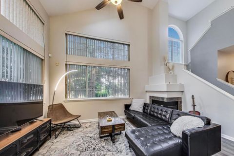 Tiny photo for 1996 Blackberry Lane, Hoffman Estates, IL 60169 (MLS # 12425508)