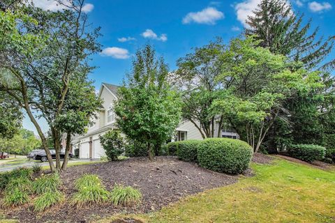 Tiny photo for 1996 Blackberry Lane, Hoffman Estates, IL 60169 (MLS # 12425508)