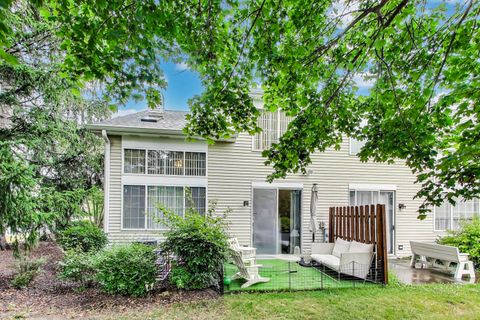 Tiny photo for 1996 Blackberry Lane, Hoffman Estates, IL 60169 (MLS # 12425508)