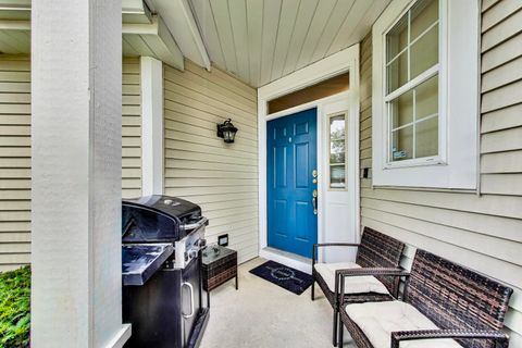 Tiny photo for 1996 Blackberry Lane, Hoffman Estates, IL 60169 (MLS # 12425508)