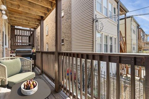 Tiny photo for 2607 W GUNNISON Street #1, Chicago, IL 60625 (MLS # 12622471)