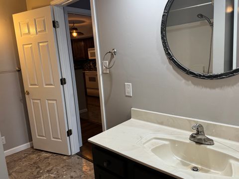 Tiny photo for 1324 Turner Street, Murphysboro, IL 62966 (MLS # 12658886)