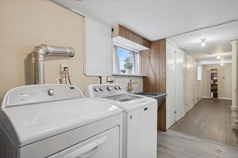 Tiny photo for 1119 Newcastle Avenue, Westchester, IL 60154 (MLS # 12524237)