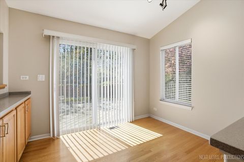 Tiny photo for 1502 Hartsburg Lane, North Aurora, IL 60542 (MLS # 12629407)