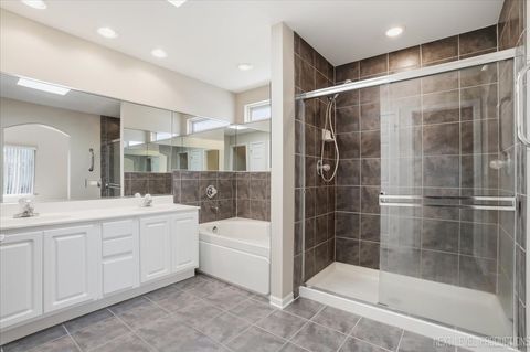 Tiny photo for 1502 Hartsburg Lane, North Aurora, IL 60542 (MLS # 12629407)