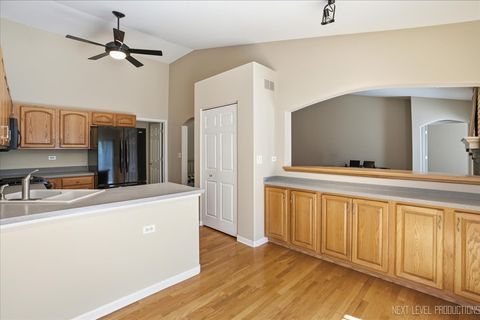 Tiny photo for 1502 Hartsburg Lane, North Aurora, IL 60542 (MLS # 12629407)