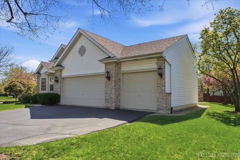 Tiny photo for 1502 Hartsburg Lane, North Aurora, IL 60542 (MLS # 12629407)