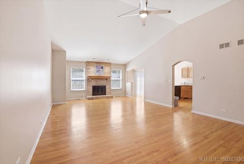 Tiny photo for 1502 Hartsburg Lane, North Aurora, IL 60542 (MLS # 12629407)