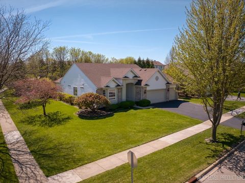 Tiny photo for 1502 Hartsburg Lane, North Aurora, IL 60542 (MLS # 12629407)