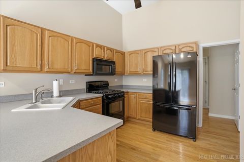 Tiny photo for 1502 Hartsburg Lane, North Aurora, IL 60542 (MLS # 12629407)