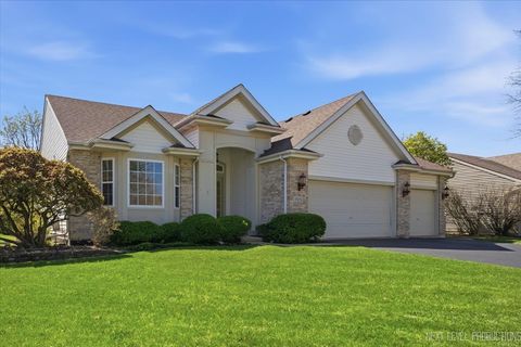 Tiny photo for 1502 Hartsburg Lane, North Aurora, IL 60542 (MLS # 12629407)