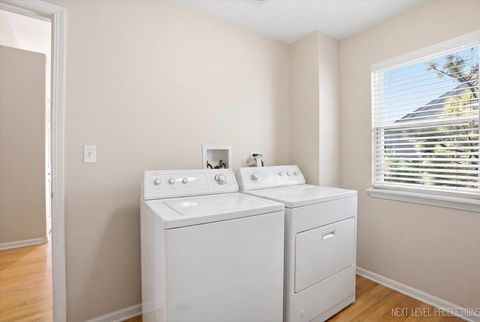 Tiny photo for 1502 Hartsburg Lane, North Aurora, IL 60542 (MLS # 12629407)