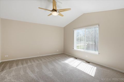 Tiny photo for 1502 Hartsburg Lane, North Aurora, IL 60542 (MLS # 12629407)