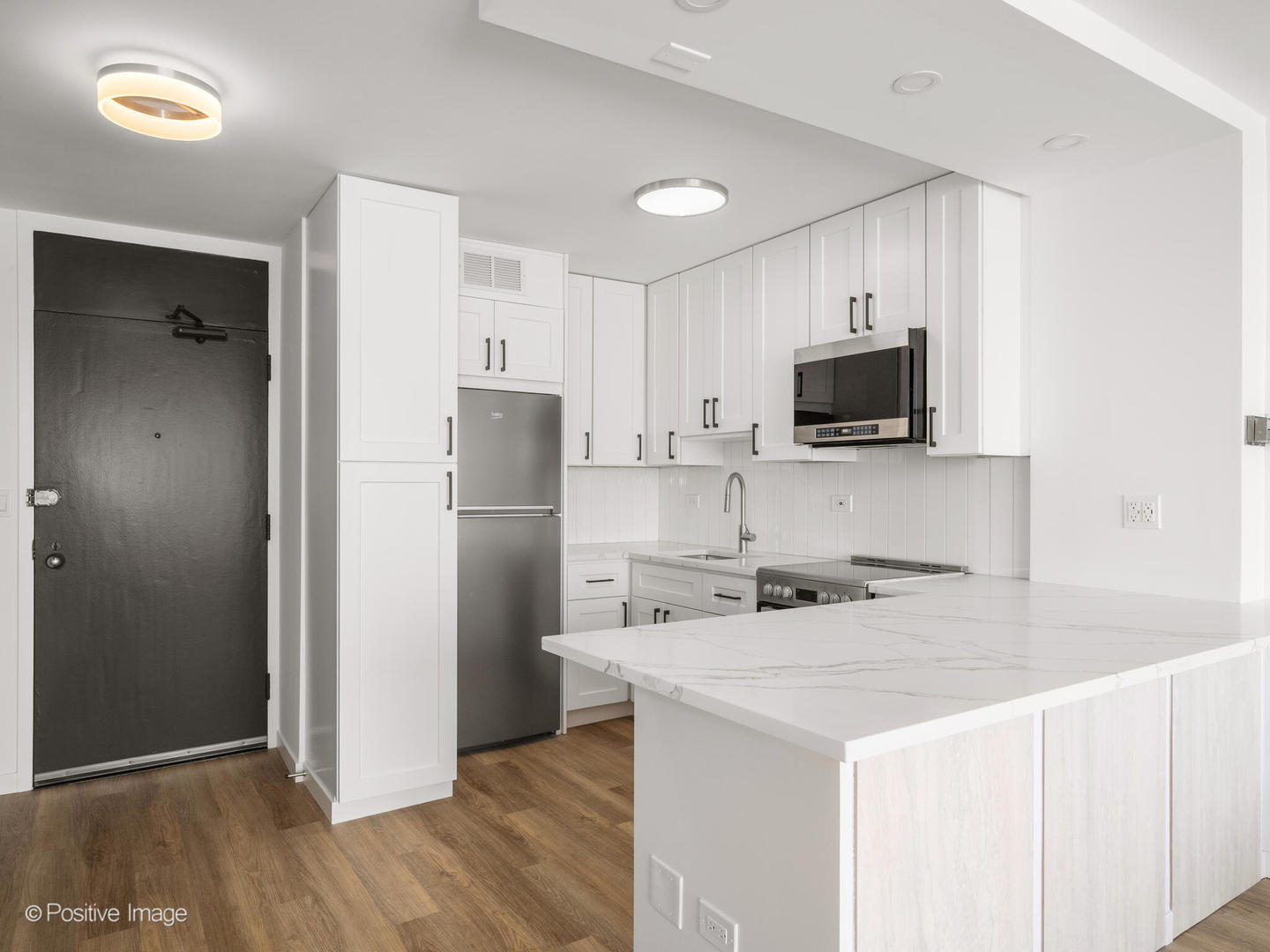 5455 N Sheridan Road 3505