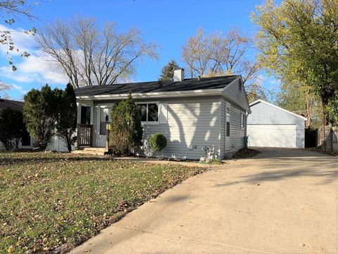 A home in Carpentersville