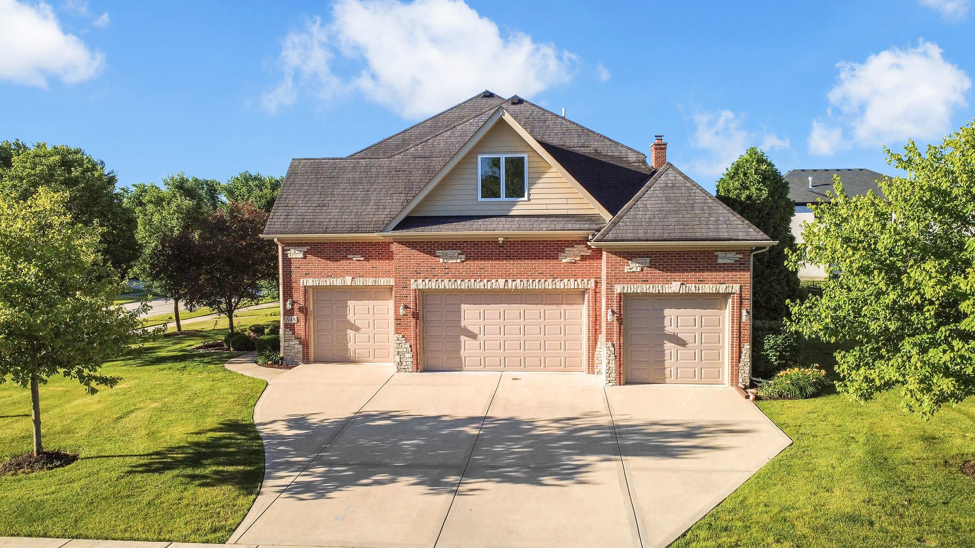 1948 Saddle Farm Lane