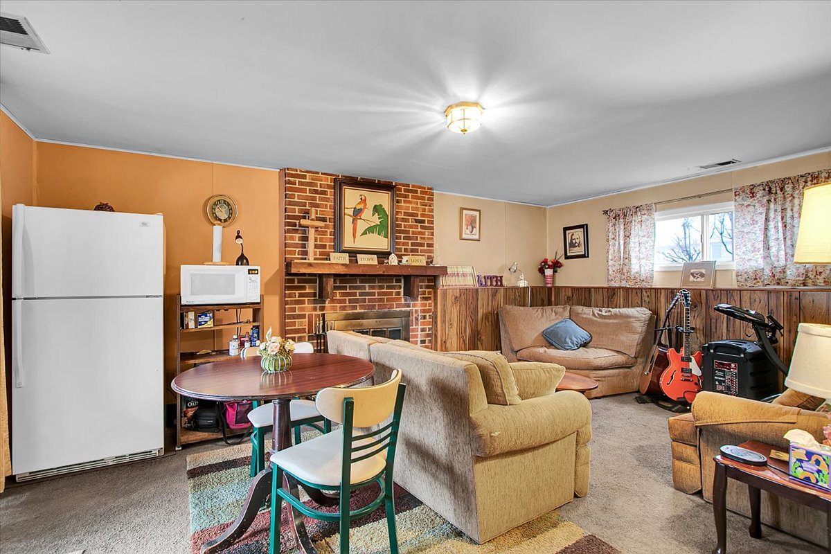 1156 Partridge Avenue