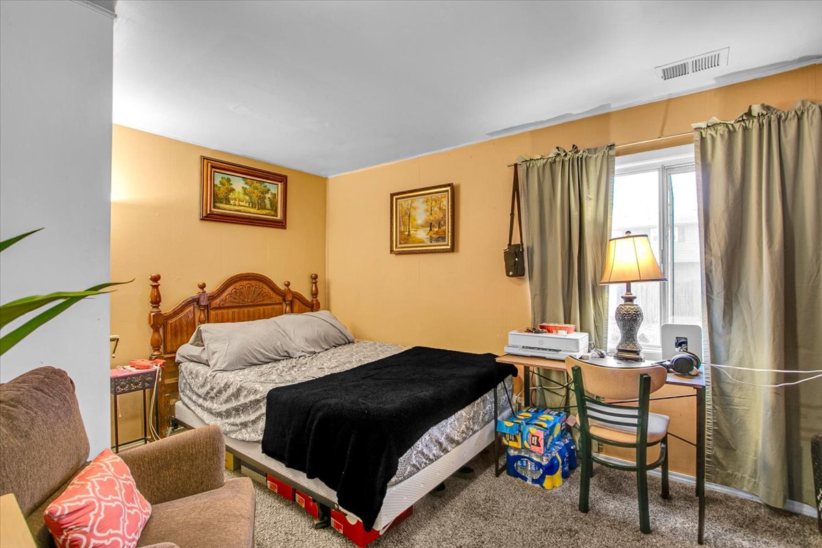 1156 Partridge Avenue