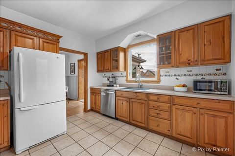 Tiny photo for 3835 Oak Park Avenue, Berwyn, IL 60402 (MLS # 12618230)