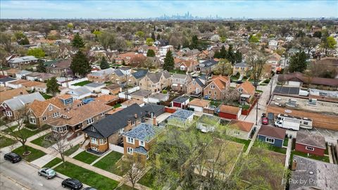 Tiny photo for 3835 Oak Park Avenue, Berwyn, IL 60402 (MLS # 12618230)