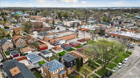 Tiny photo for 3835 Oak Park Avenue, Berwyn, IL 60402 (MLS # 12618230)