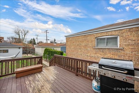 Tiny photo for 3835 Oak Park Avenue, Berwyn, IL 60402 (MLS # 12618230)
