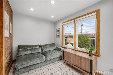 Tiny photo for 3835 Oak Park Avenue, Berwyn, IL 60402 (MLS # 12618230)