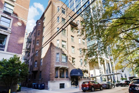 Tiny photo for 20 E Goethe Street #205, Chicago, IL 60610 (MLS # 12789046)