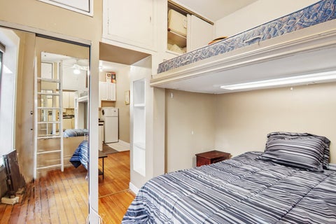 Tiny photo for 20 E Goethe Street #205, Chicago, IL 60610 (MLS # 12789046)