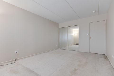 Tiny photo for 242 Shorewood Drive #1B, Glendale Heights, IL 60139 (MLS # 12490383)